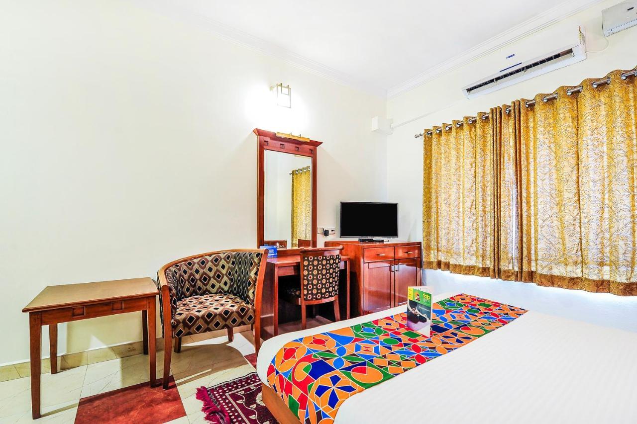 Fabhotel Kangappadan Residency Ramavarmapuram Thrissur Zewnętrze zdjęcie