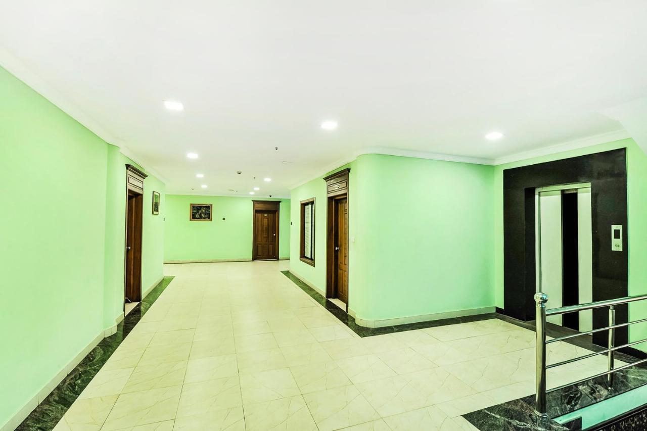 Fabhotel Kangappadan Residency Ramavarmapuram Thrissur Zewnętrze zdjęcie